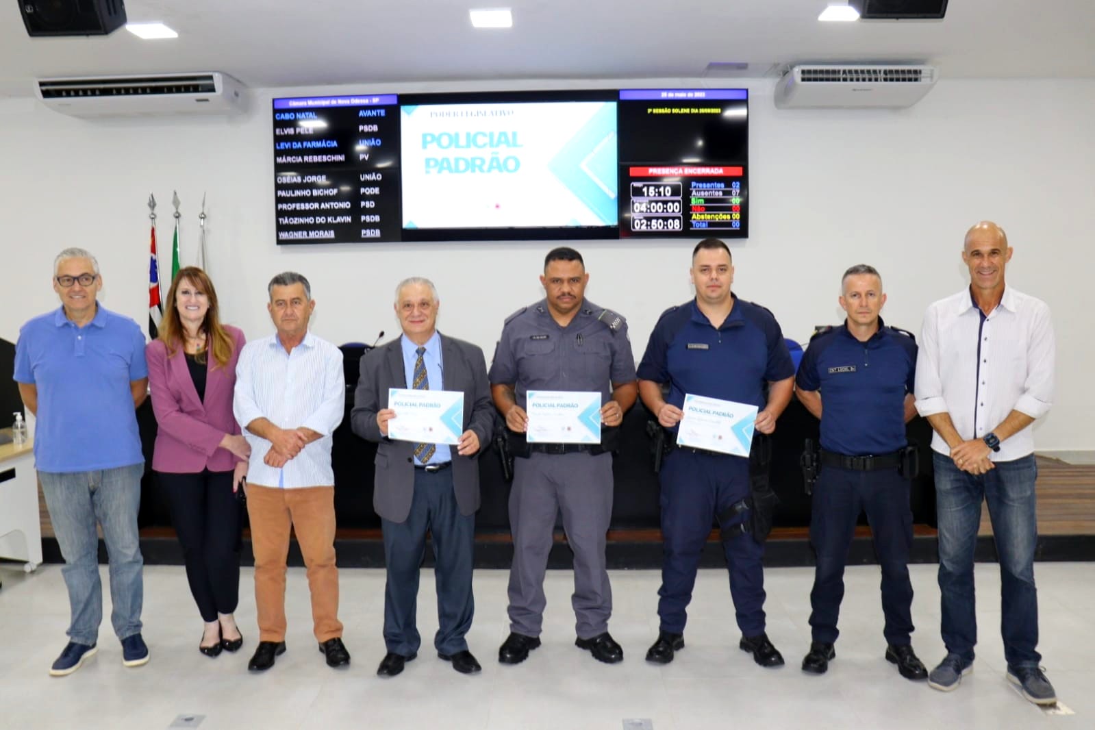 Câmara Municipal de Nova Odessa entrega títulos de “Policial Padrão”