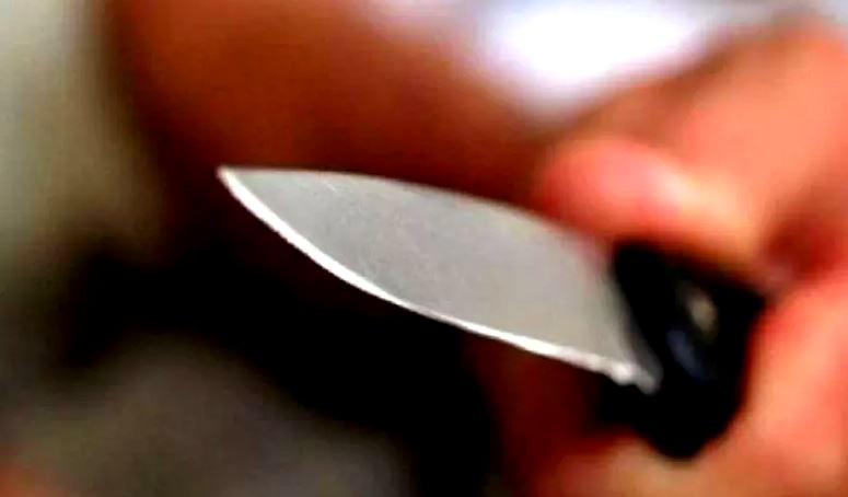 Desavença entre conhecidos termina com um homem esfaqueado 1