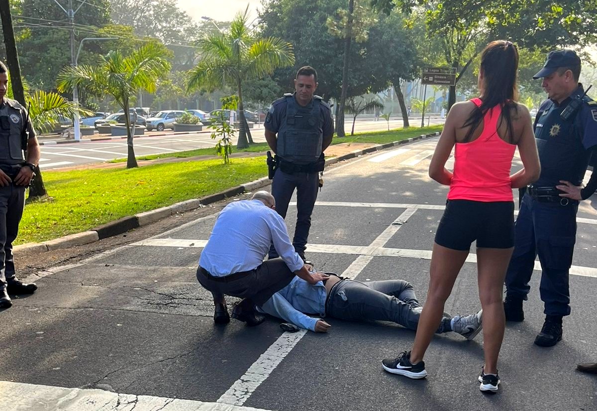 Prefeito de Campinas atende vítima de acidente de trânsito (2)