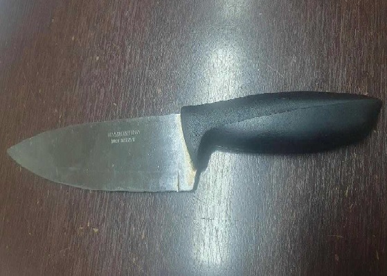 Homem ameaça policiais com faca em Piracicaba e acaba preso