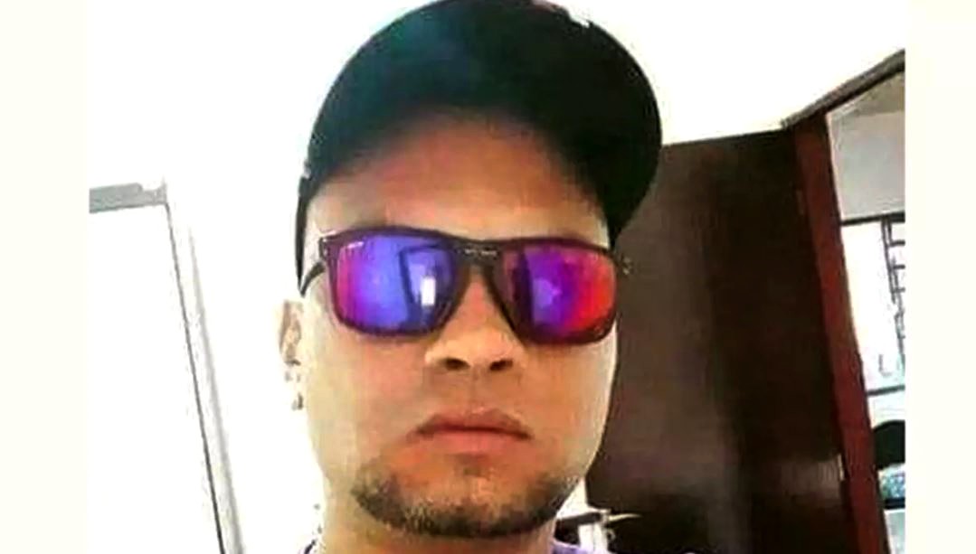Homem encontrado desacordado em praça de S. Bárbara morre a caminho do hospital