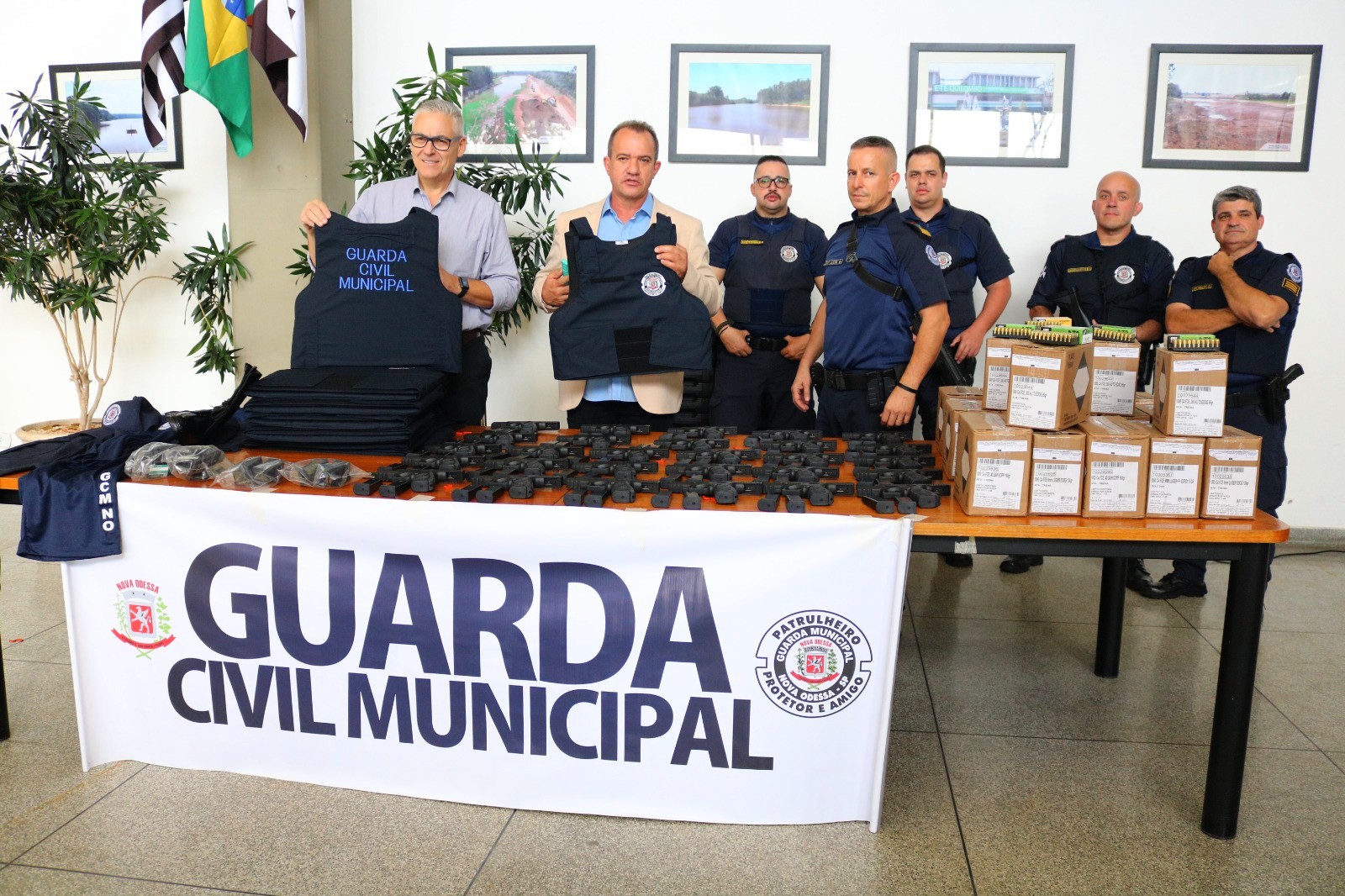 Prefeitura entrega novo armamento à Guarda Civil Municipal de Nova Odessa (3)