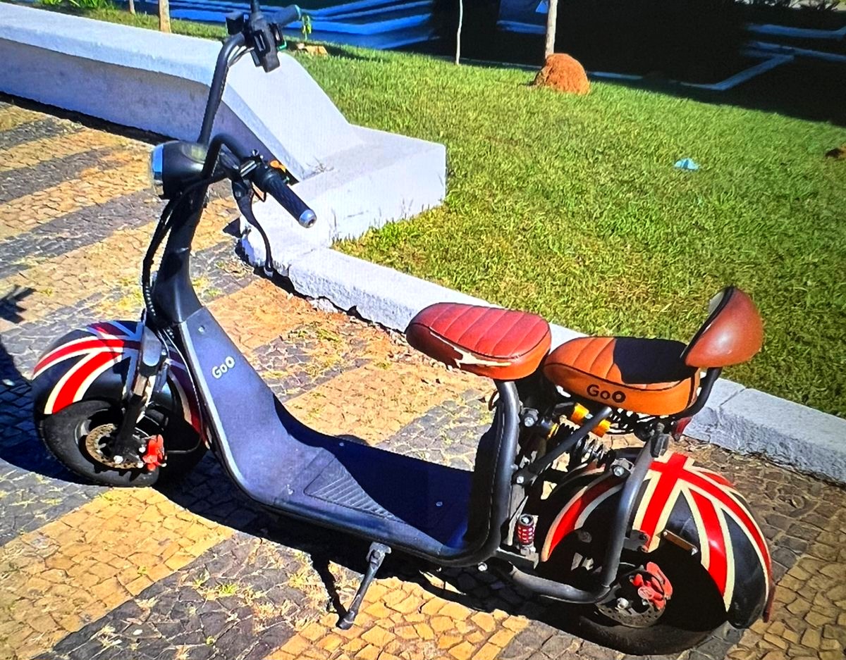 Idoso com antecedentes criminais é preso após furtar moto elétrica