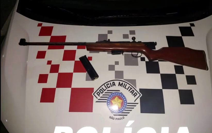 Homem com passagens criminais é flagrado com rifle em Campinas