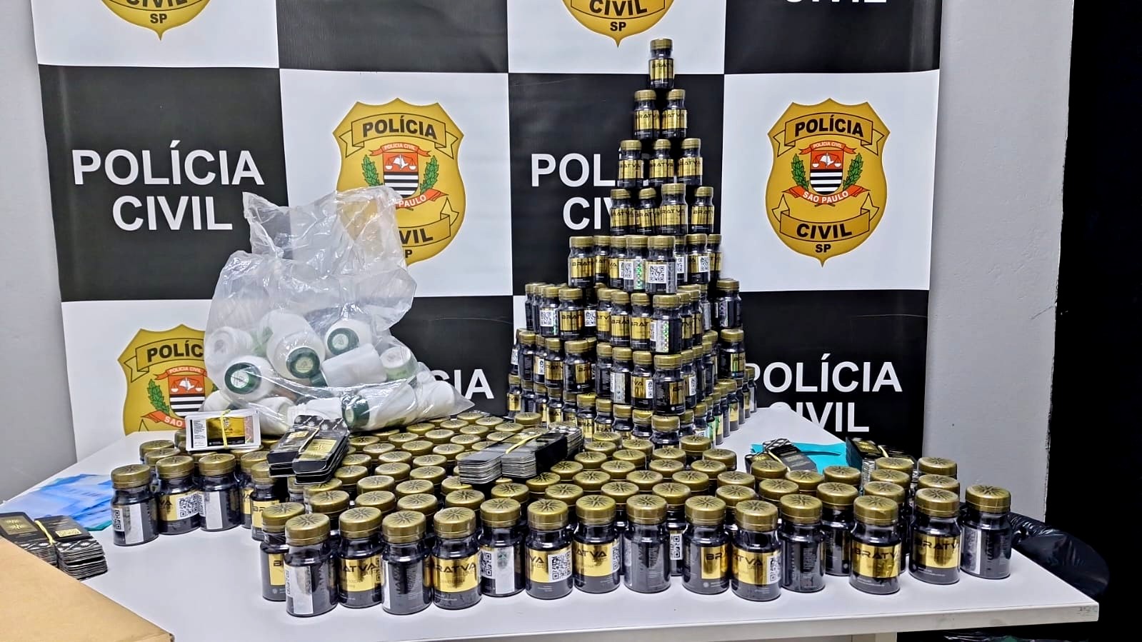 Homem é preso com 283 frascos de anabolizantes em Campinas