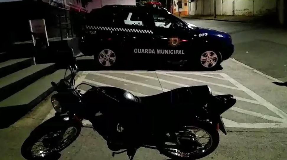 Motociclista com sinais de embriaguez atropela guarda em Campinas
