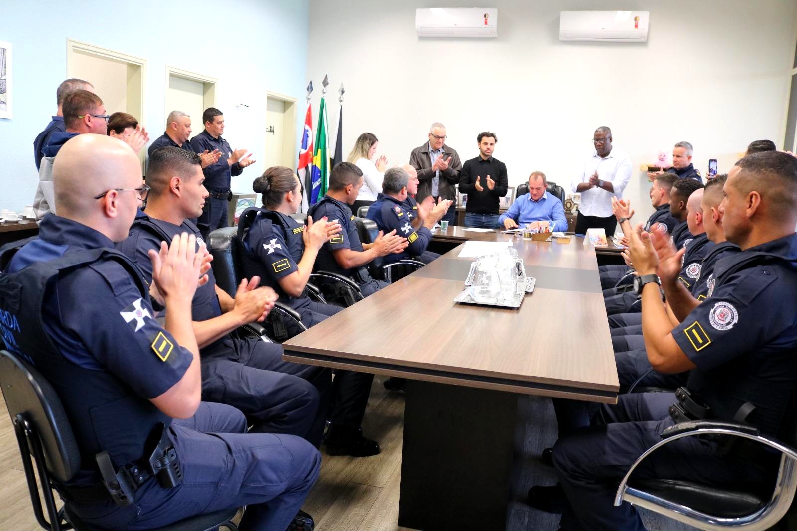 Prefeito anuncia aumento no adicional de periculosidade dos GCMs de Nova Odessa