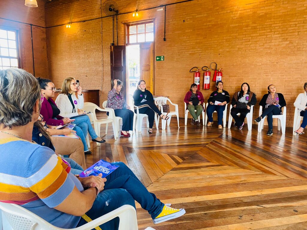 Prefeitura promove rodas de conversa para combater a Violência contra a Mulher