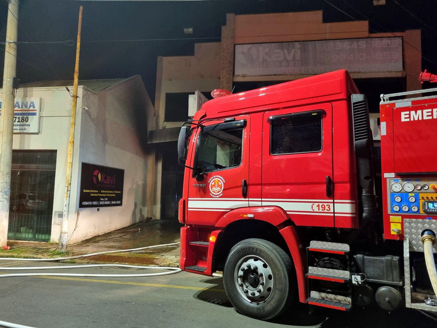 Loja têxtil no Centro de Americana é parcialmente destruída por incêndio