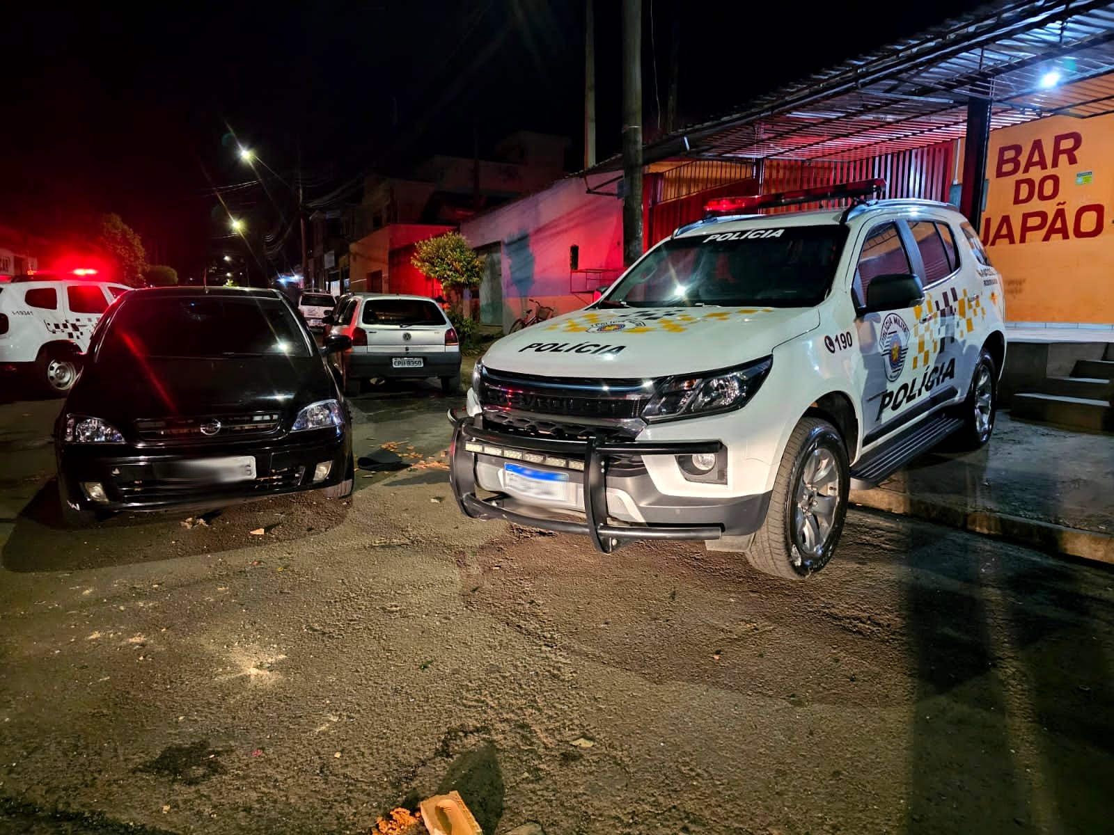 Polícia é hostilizada durante abordagem de suspeito em Cosmópolis