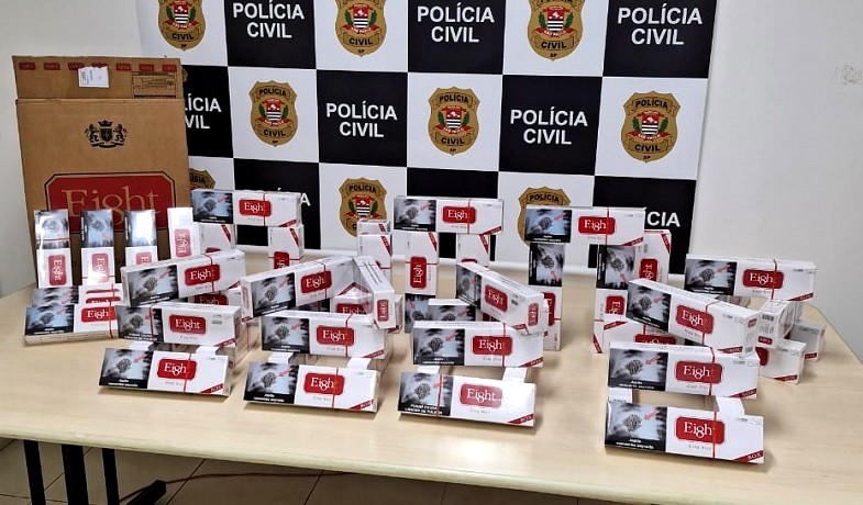 Policiais da DIG de Jundiaí interceptam carregamento de 300 mil maços de cigarros ilegais