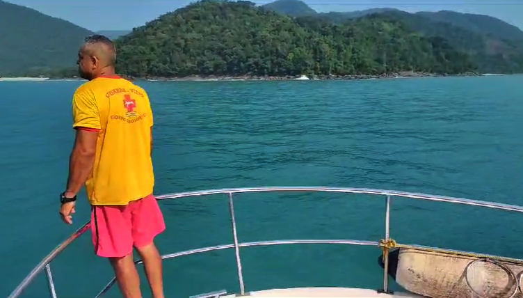 Adolescente de 14 anos, morador de Campinas, morre afogado em mar de Ubatuba