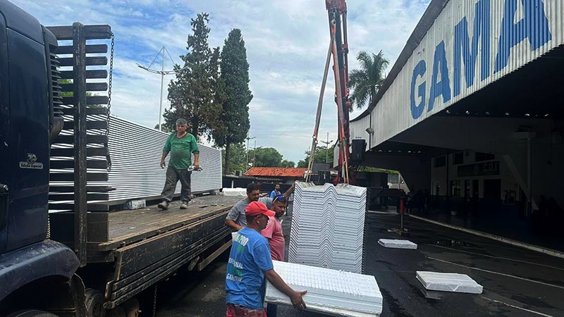 Gama inicia substituição de telhas na cobertura da sede