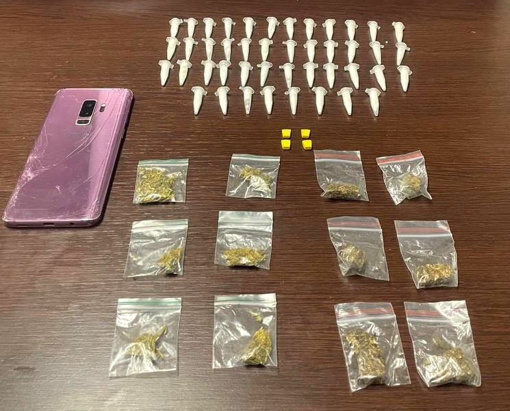 Traficante é detido com drogas sintéticas no Romano