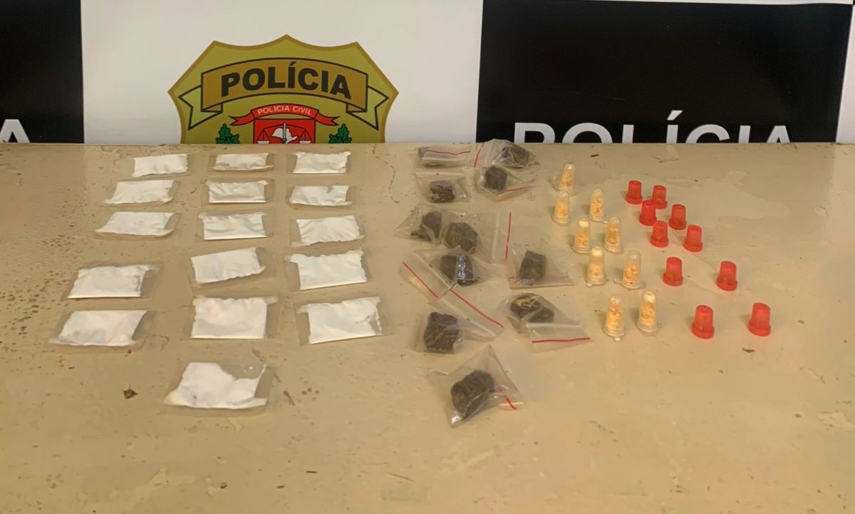 Polícia Civil flagra traficante com drogas em pasto de Sto. Antônio de Posse