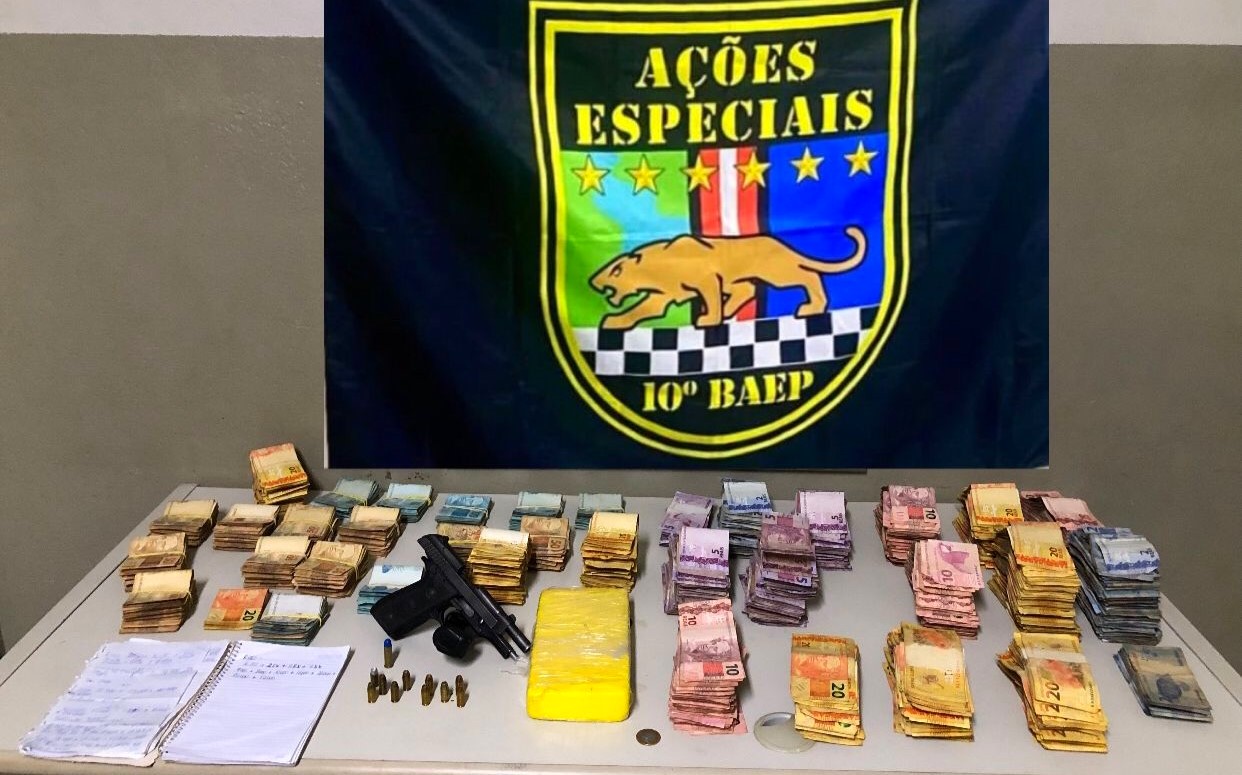 Baep encontra droga, arma e R$ 153 mil escondidos em carros-cofre em Piracicaba
