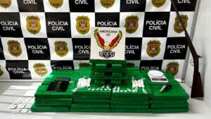 Dise apreende 120 quilos de drogas e prende três traficantes no Cruzeiro do Sul