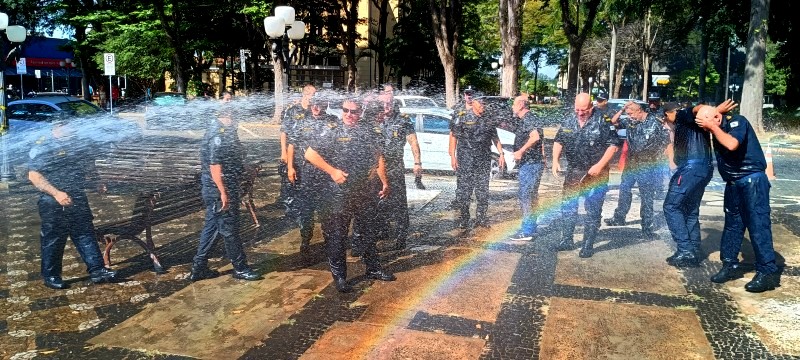GCMs de Araras recebem insígnias de inspetor e subinspetor 2