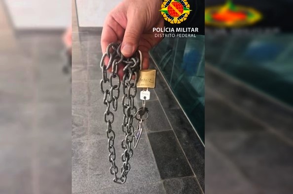 Ladrão é mantido acorrentado por três dias em galpão após roubar R$ 10