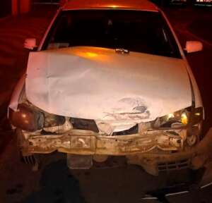 Motorista abandona carro após causar acidente em Cordeirópolis (2)