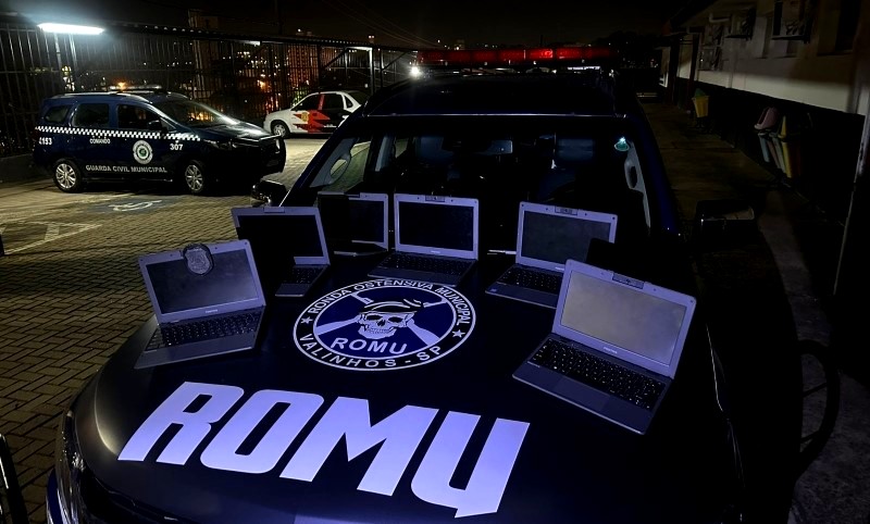 GCM de Valinhos recupera oito notebooks furtados de escola estadual