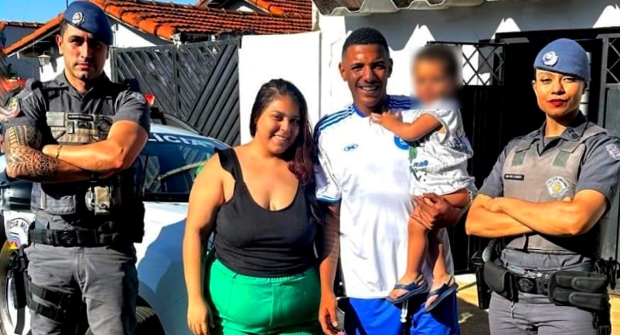PM resgata criança presa dentro de carro no interior de São Paulo