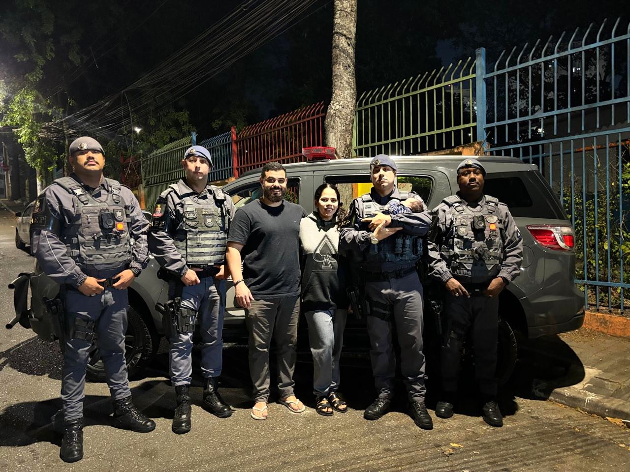 Em menos de uma hora, PMs salvam recém-nascido e prendem 3 por roubo em SP