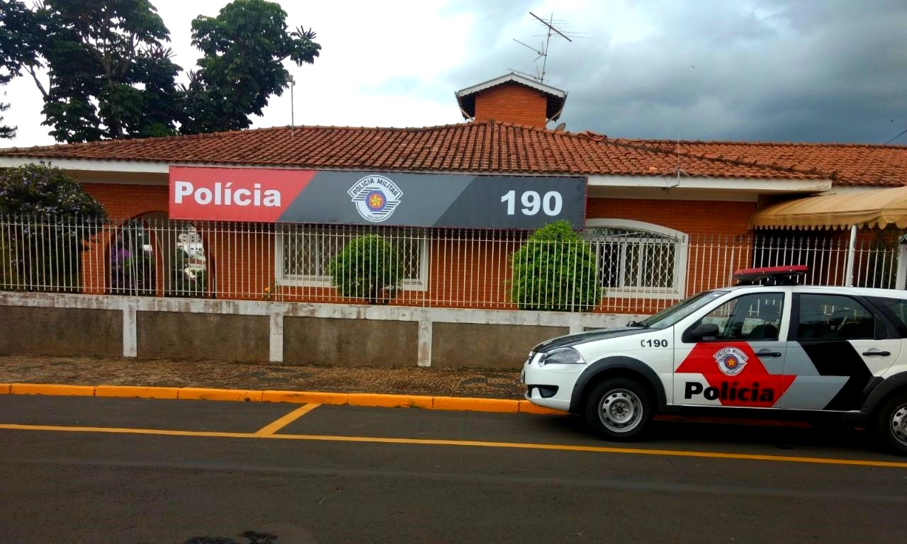 Suspeito de violência doméstica toma arma de PM e morre baleado em Piracicaba