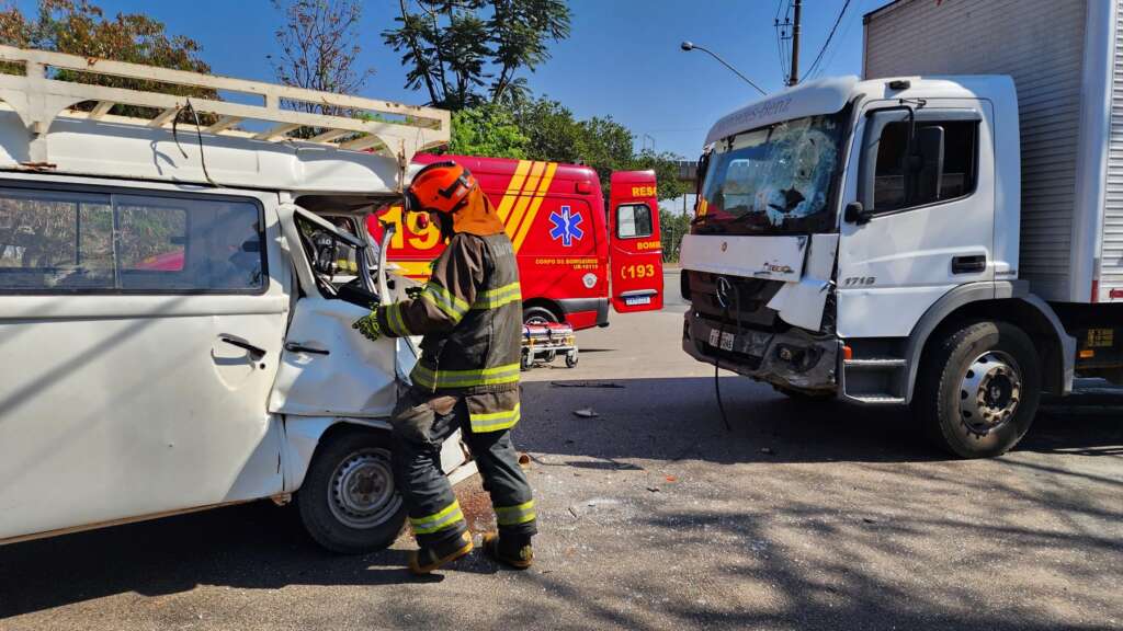 Acidente na Marginal Tatu em Limeira mobiliza equipes de segurança 1