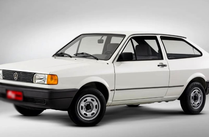 Carro e residência são furtados em Americana