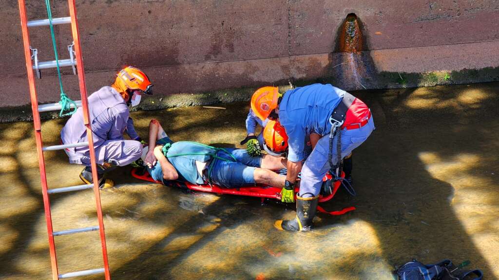 Homem cai de altura de 5 metros dentro do ribeirão Tatu em Limeira