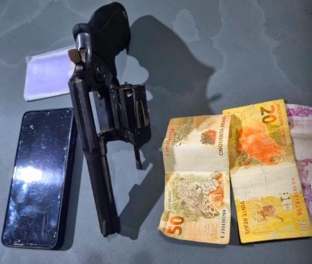 Criminoso com dezesseis passagens pela polícia é preso por roubo em Santa Rita do Passa Quatro