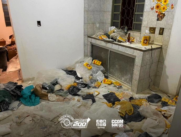 Dupla é detida por tráfico internacional de drogas em Campinas