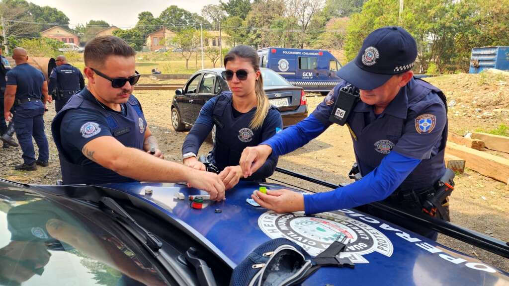 GCM prende quatro pessoas por tráfico de drogas em Limeira