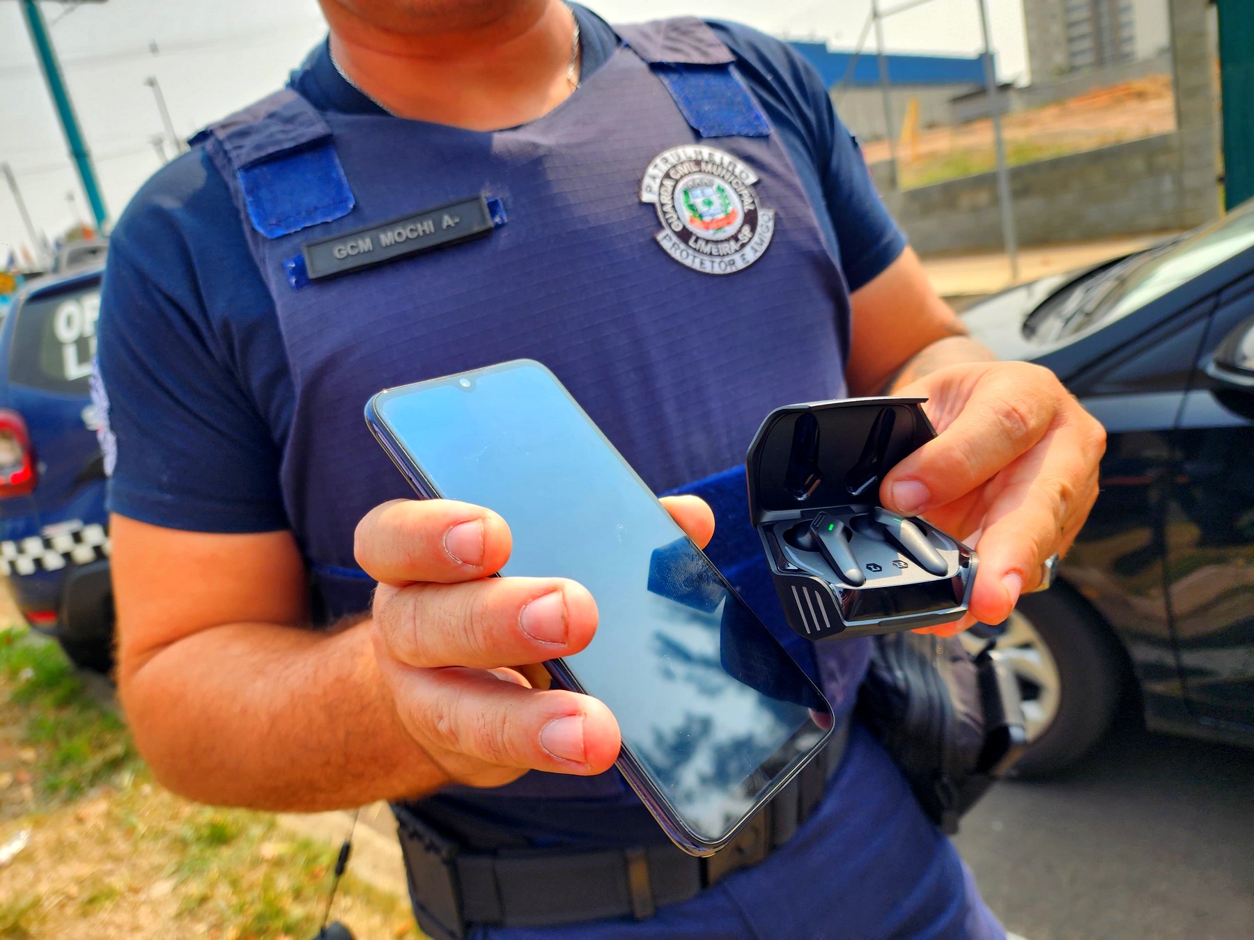 Homem é detido por estelionato em loja de celulares no Centro de Limeira