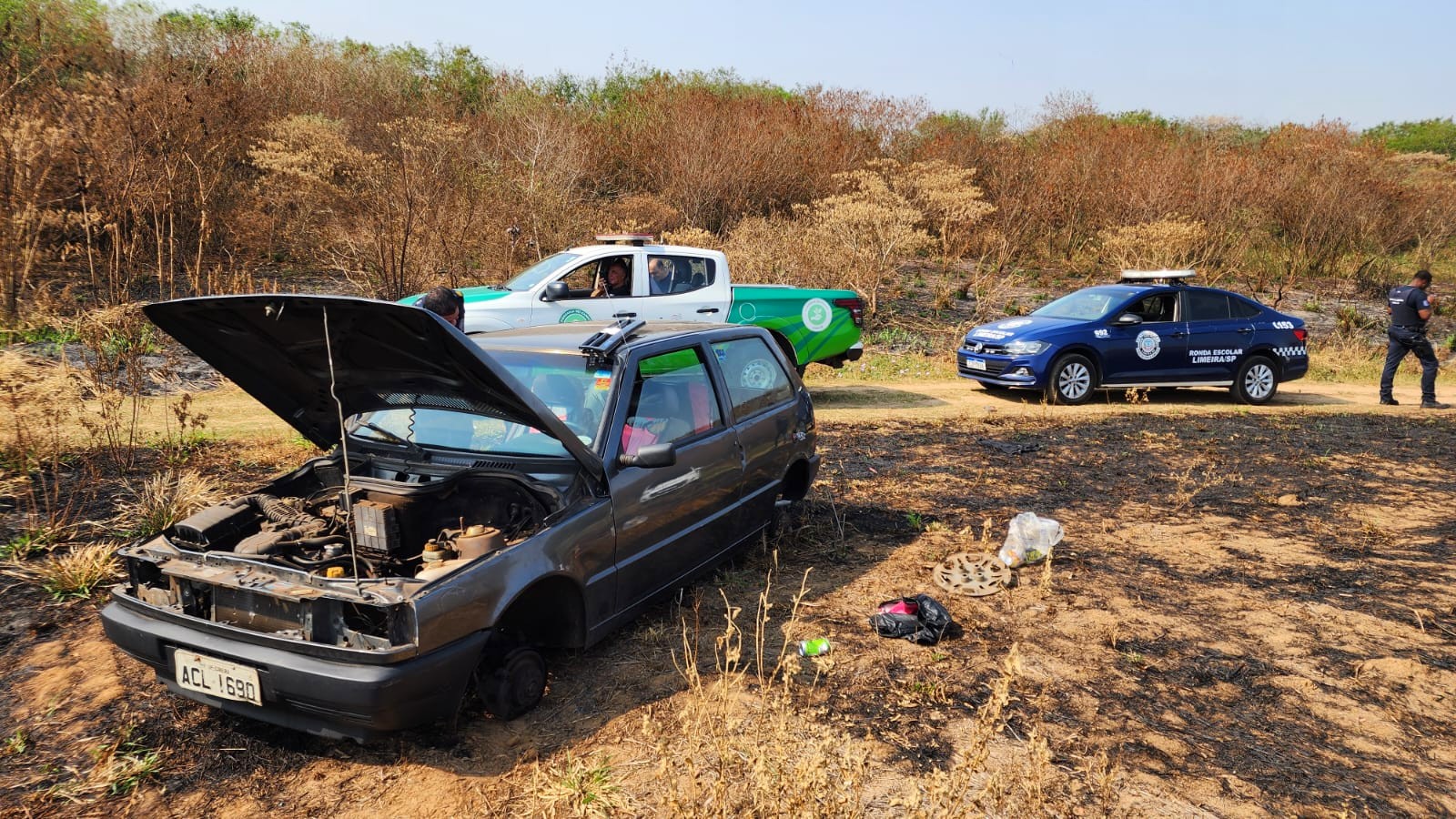 Veículo furtado é localizado pela GCM de Limeira em área verde