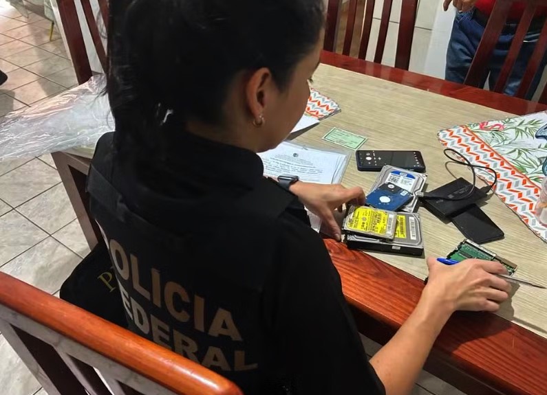 Polícia Federal prende homem em posse de pornografia infantil em Sumaré