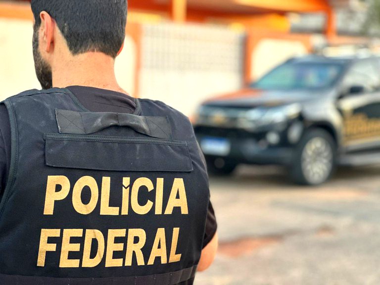 Polícia Federal prende homem por armazenar conteúdo de abuso sexual infantil em Dracena