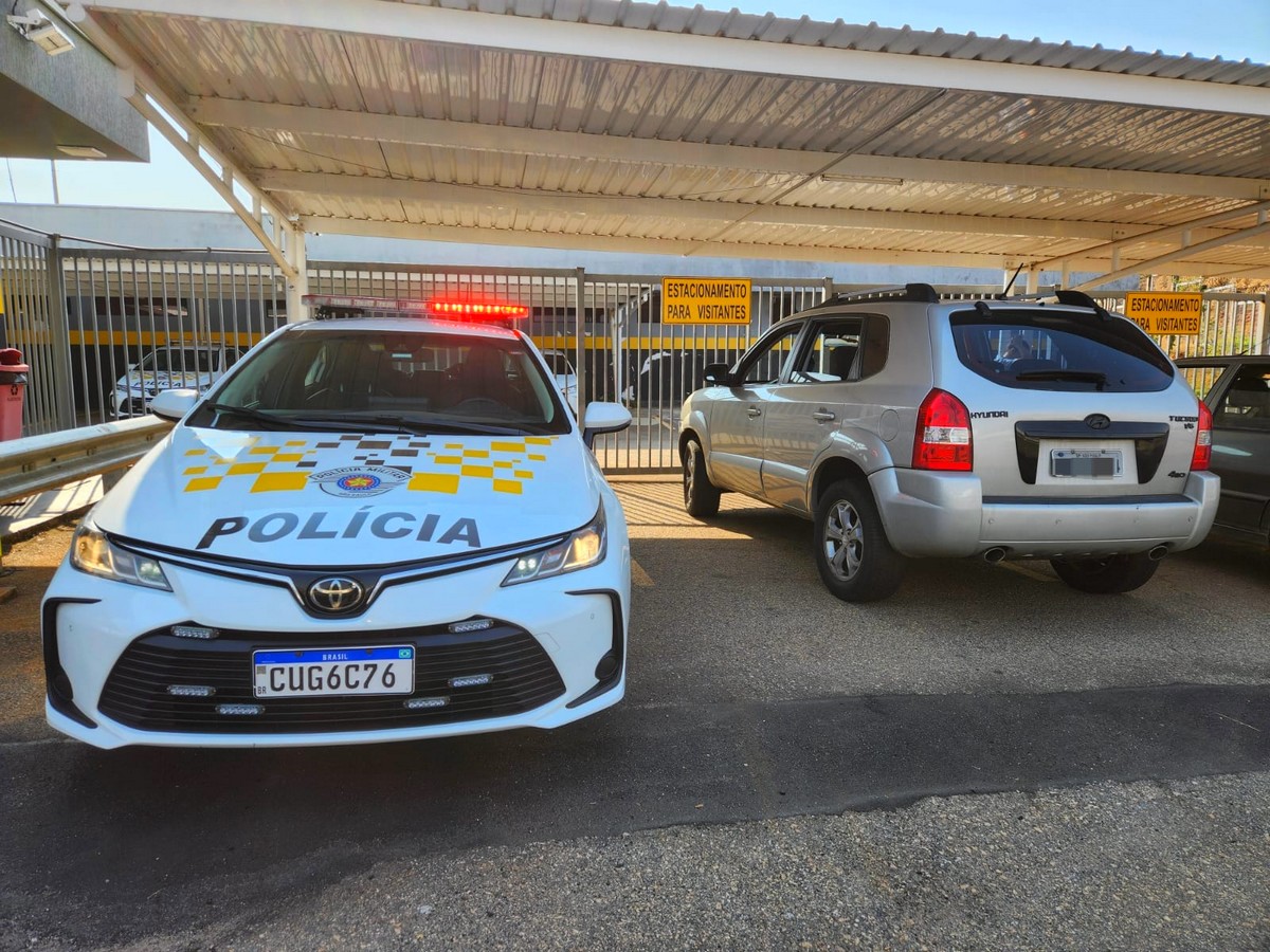 Polícia Rodoviária apreende carro com quase R$ 30 mil em multas em Campinas