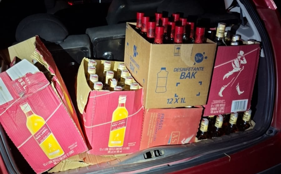 Polícia Rodoviária prende homem transportando bebidas falsificadas em Campinas (Foto: 4º BPRv)