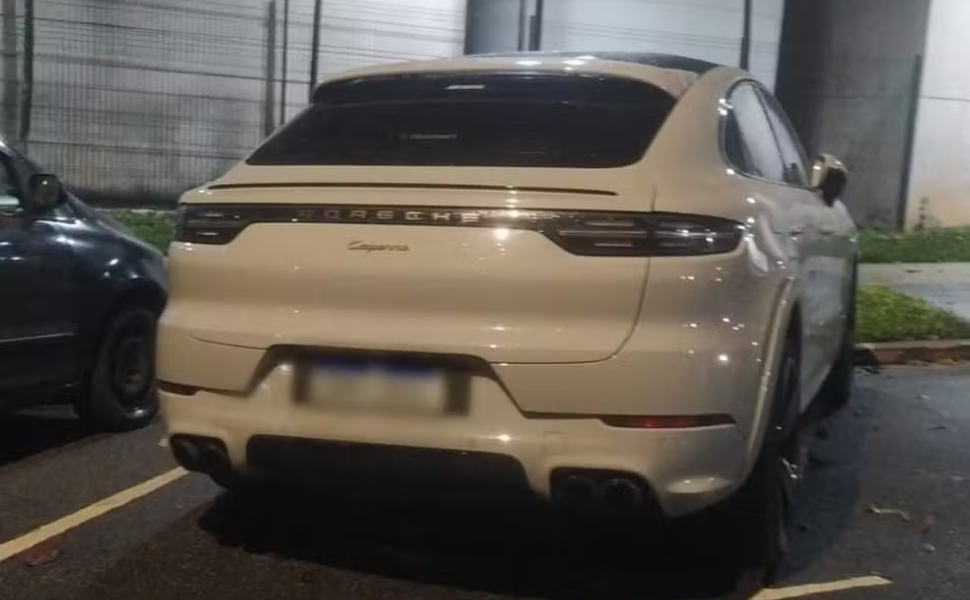 Polícia Civil recupera cinco Porsche furtados na Zona Sul de SP (Foto: DEIC/DIVECAR)