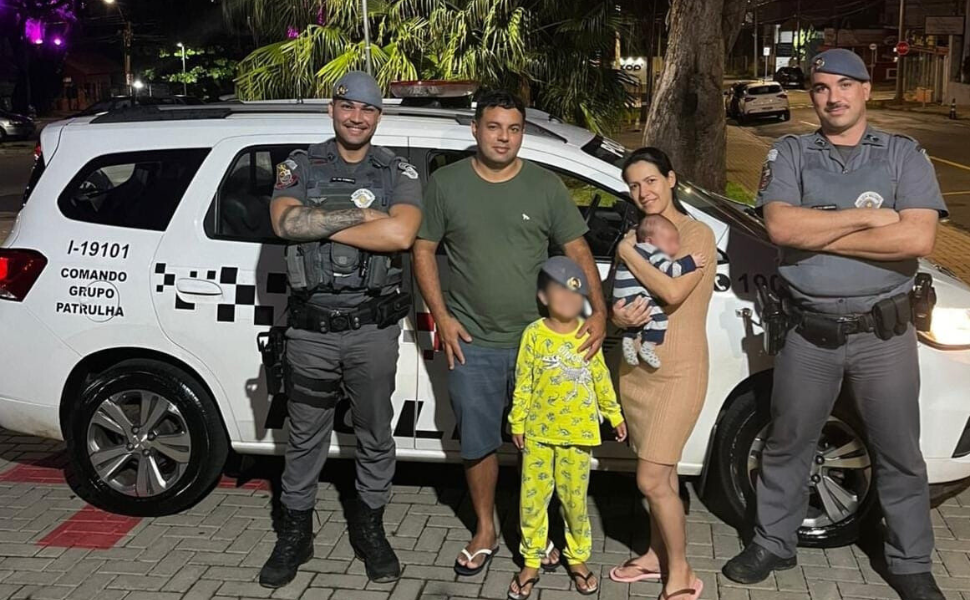 Policiais militares salvam bebê engasgado em Americana (Foto: 19º BPM/I)