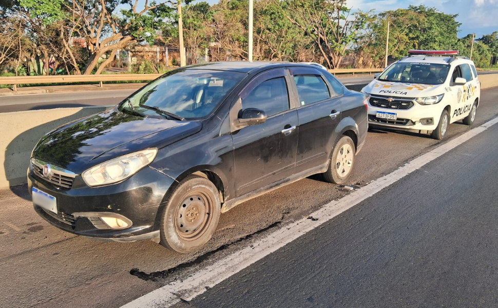 Criminoso é preso com veículo roubado na Rodovia Anhanguera (Foto: 4º BPRv)
