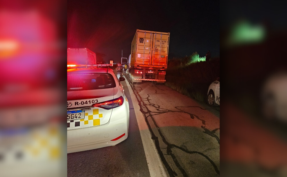 Polícia Rodoviária prende dupla em flagrante por roubo de carga na Anhanguera (Foto: 4º BPRv)