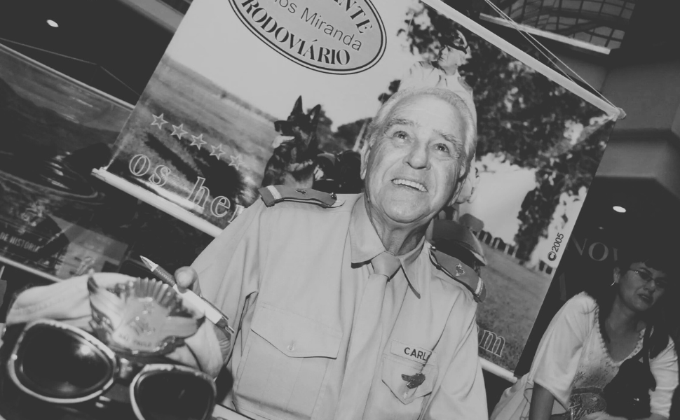 Morre Carlos Miranda, o eterno ‘Vigilante Rodoviário’, aos 91 anos (Foto: A Tribuna)