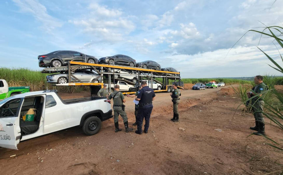 GCM de Limeira encontra cegonha roubada com oito veículos (Foto: Divulgação)