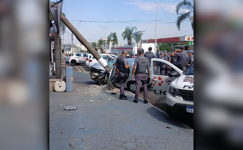 Perseguição policial termina em acidente em Americana (Foto: Caio Lausi / Policial Padrão)