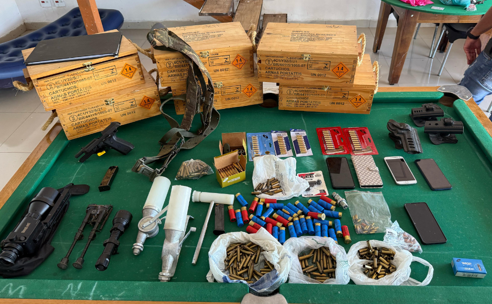 Polícia Civil prende homem com munições e acessórios ilegais em Piracicaba (Foto: Polícia Civil)