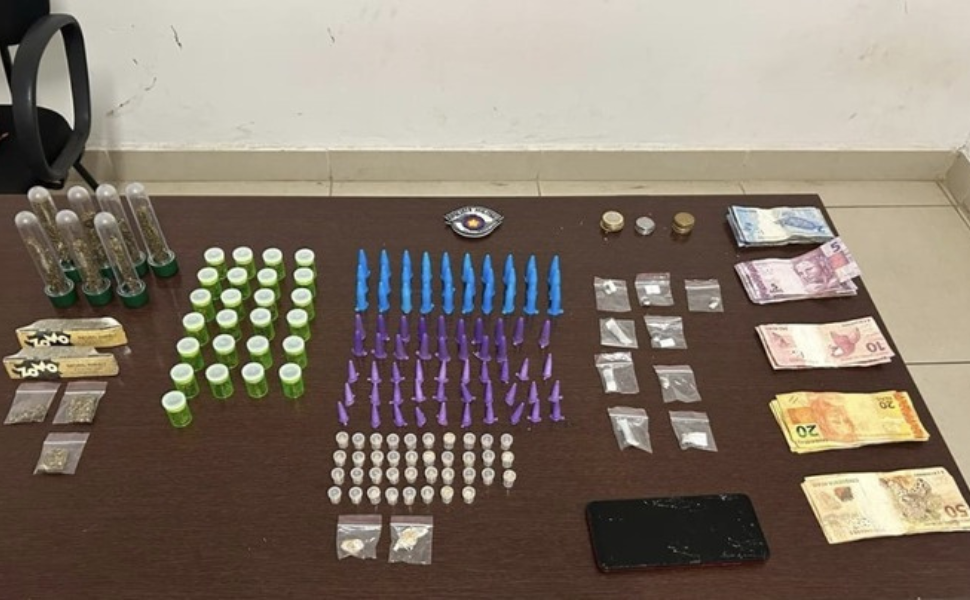 PM prende homem por tráfico de drogas em Sumaré (Foto: 48º BPM/I)