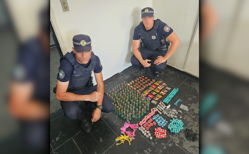 Polícia Municipal de São Paulo apreende mochila com drogas em escola (Foto: Polícia Municipal de São Paulo)